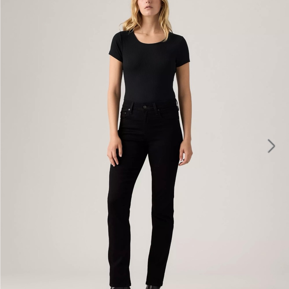 Levi's Women's Black Straight Leg Jeans | 724 high rise straight